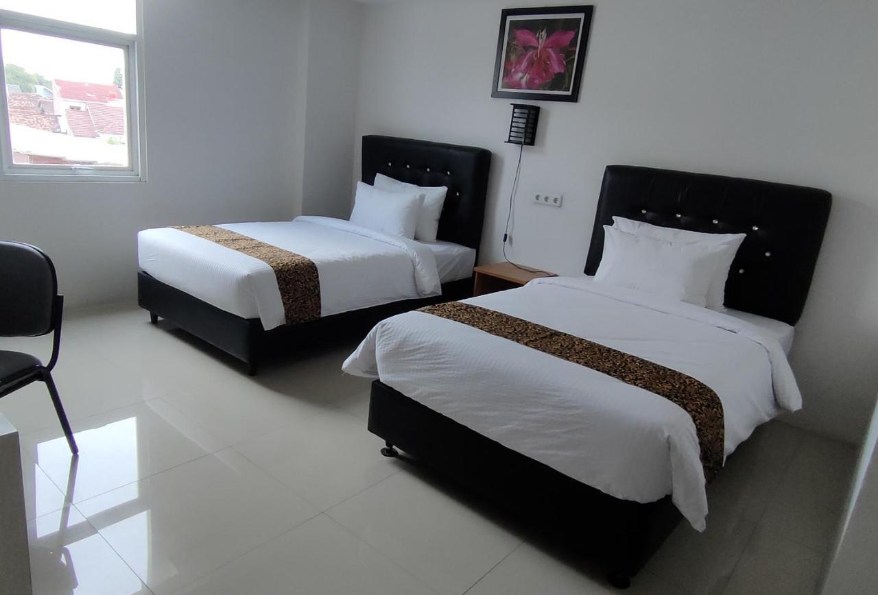 Golden Ganesha Hotel Yogyakarta By Ecommerceloka Gondowulung 外观 照片