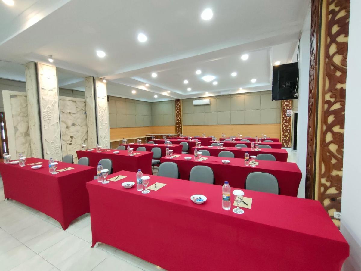 Golden Ganesha Hotel Yogyakarta By Ecommerceloka Gondowulung 外观 照片